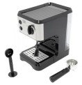 Espressor manual Star-Light EMD-776, 15 Bar, Dispozitiv spumare, 1.25 l, Negru – îţi oferă cea mai cremoasă sau cea mai tare cafea